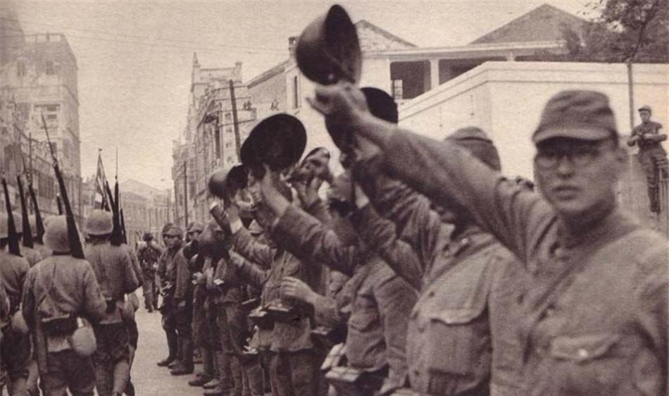 日军日记：*安妇慰**不服从管教，我很愤怒，用*刀刺**插入她的*体下**