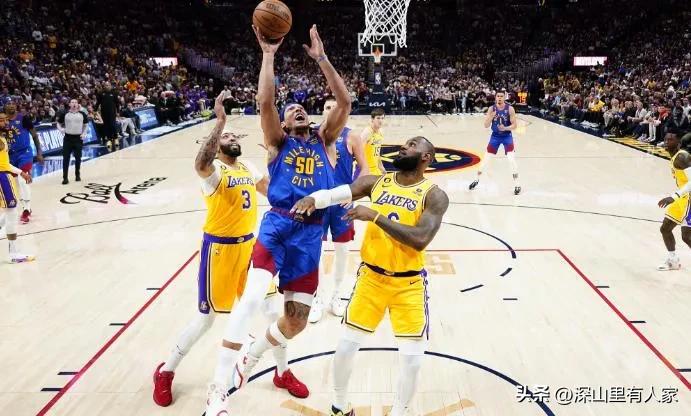 联盟最强中锋对决约基奇浓眉,联盟最强中锋集锦