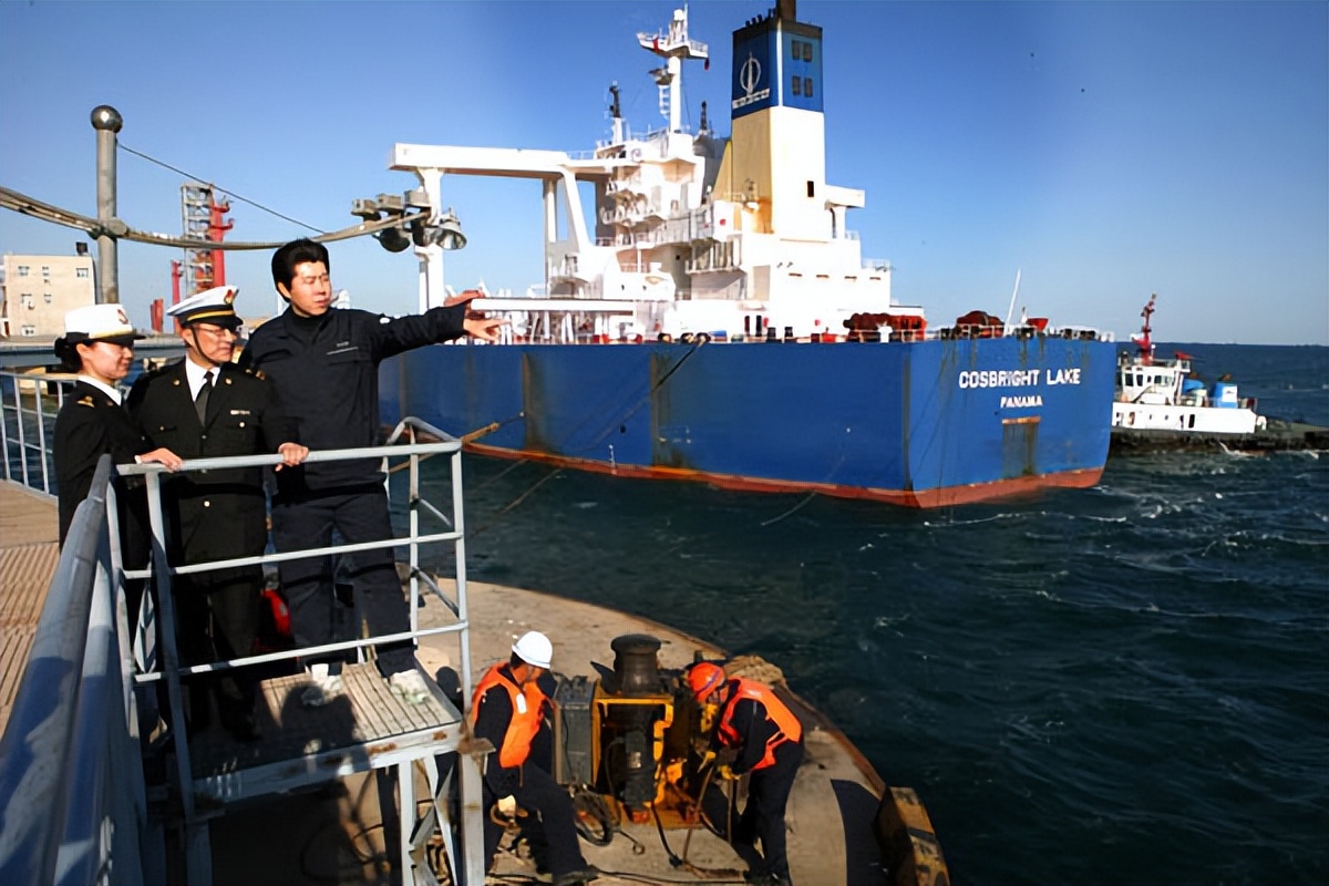 公务员报考海关必选政治吗,海关公务员报考条件专业