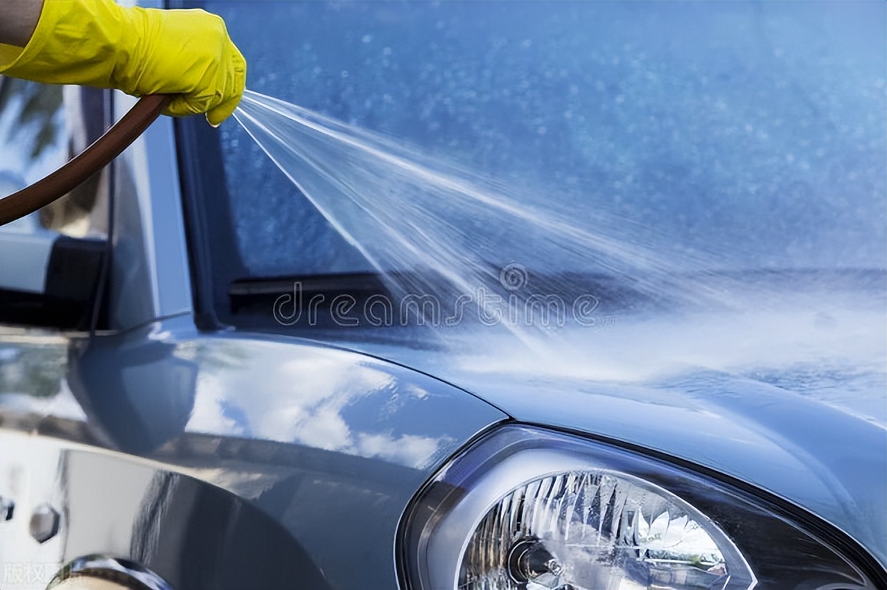 如何免费洗车盈利,自己洗车洗车店能赚多少