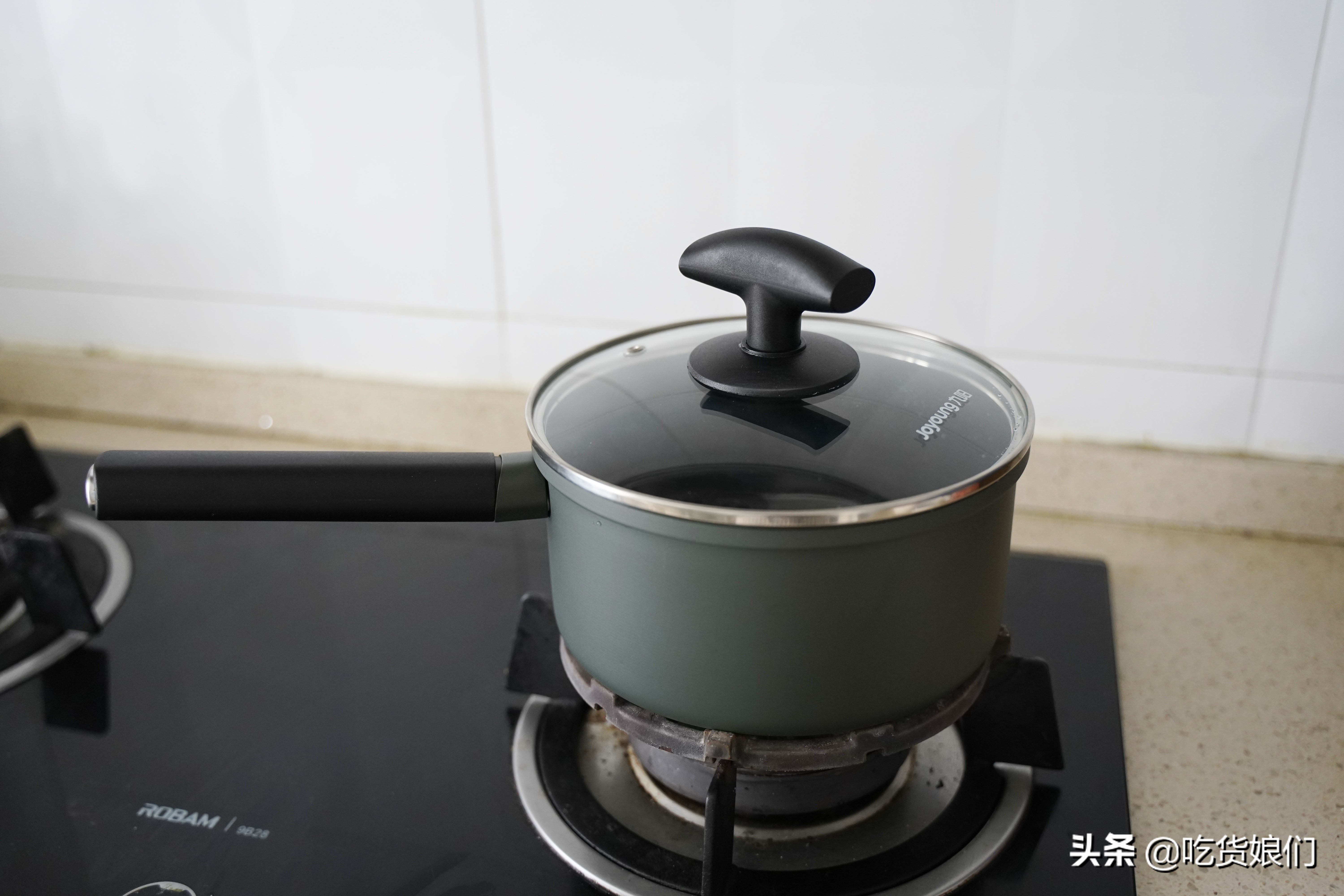 厨房锅具大全最新款,好用的厨房锅具推荐