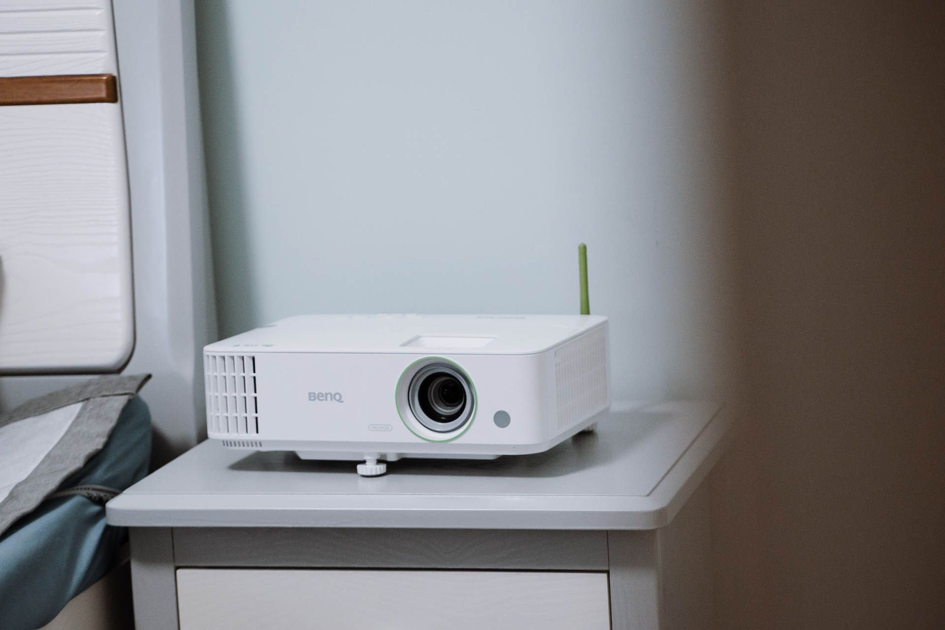 8k投影仪性价比之王,明基智能投影仪e530深度体验