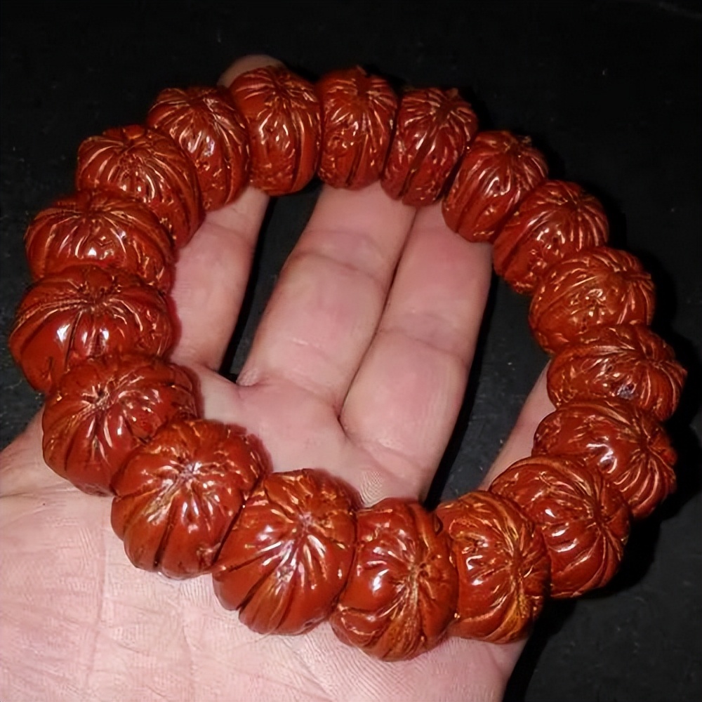 选小核桃手串用这6招完美包浆,小核桃手串怎么挑选品种