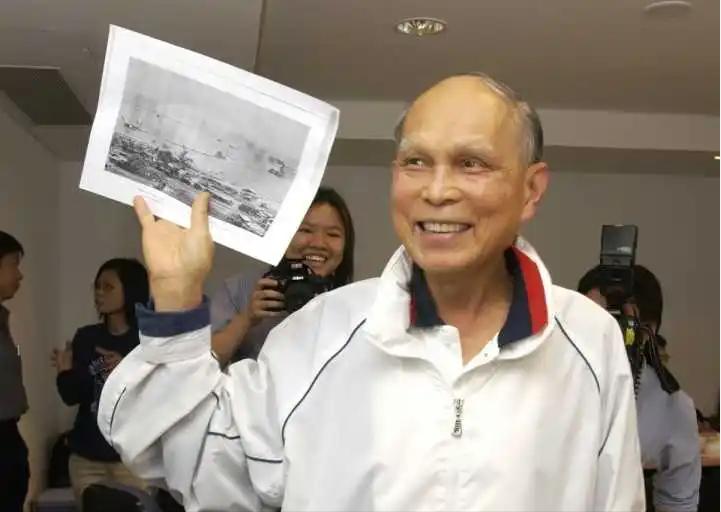 霍英东有10个儿子，为何将三分之二的遗产，给了大房的3个儿子？