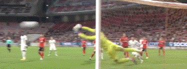 莱昂纳多足球高光时刻,莱昂纳多鲁能进球集锦