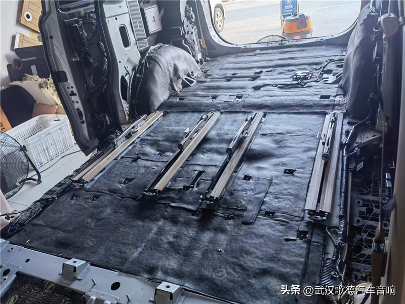 兰州别克gl8汽车音响改装,宁波别克gl8汽车音响改装