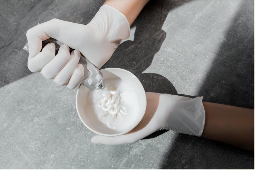 自己买染发剂染发安全吗,自己染发什么染发剂最安全最好用