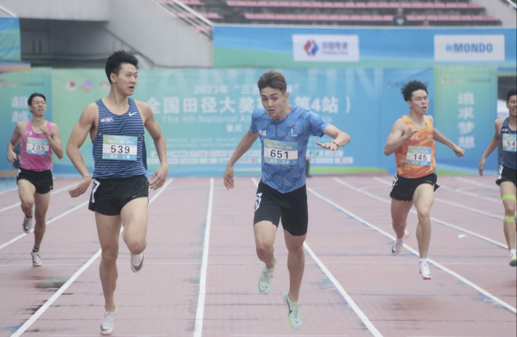 中国田径队双破亚洲记录,中国田径男队破亚洲纪录2019