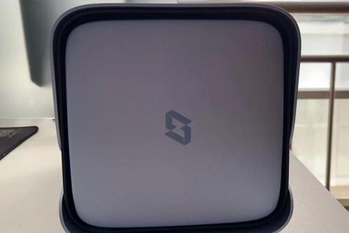 极空间和绿联nas对比,极空间nas可以接家用监控吗