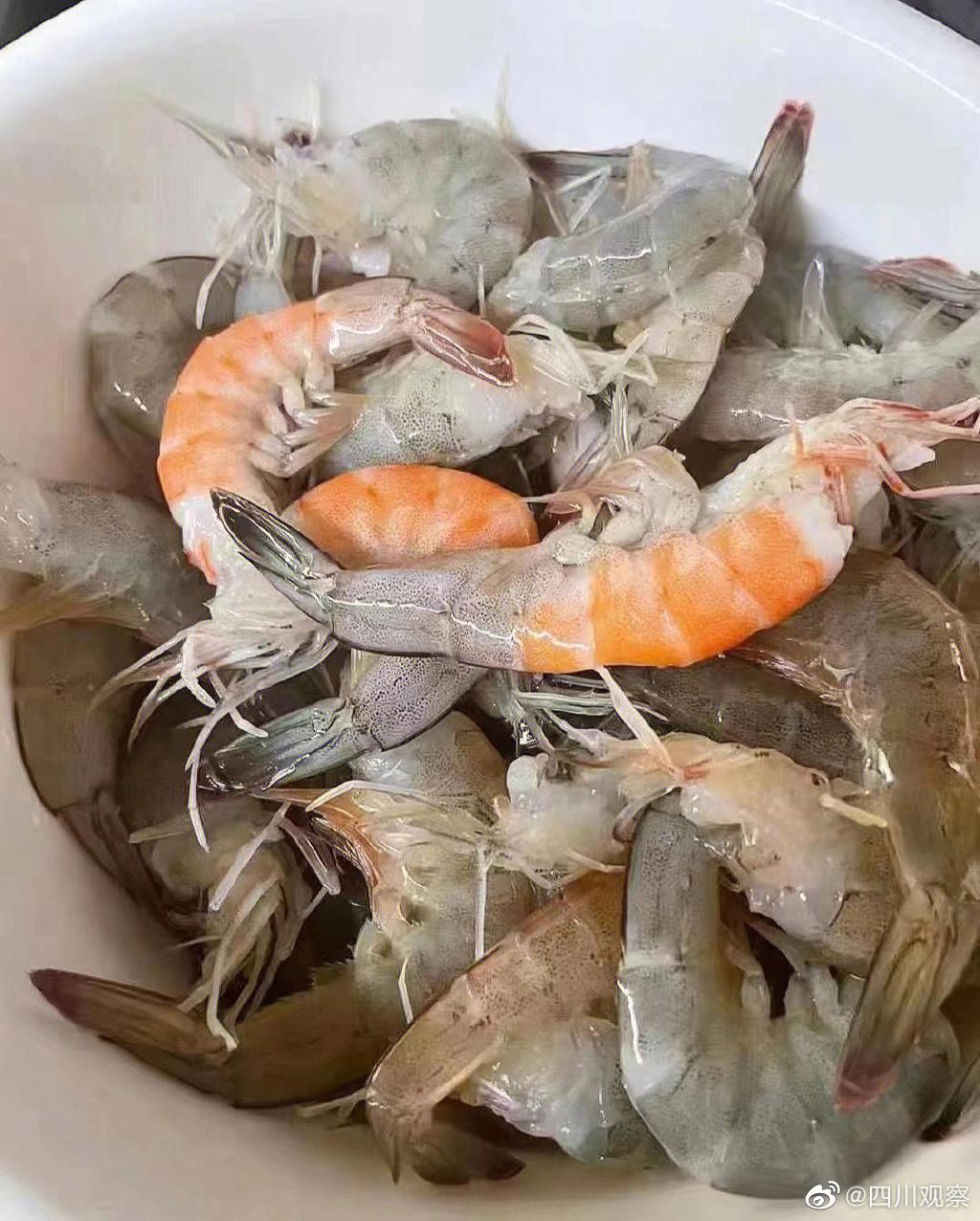 这不是炸鸡排，这是我们本周末的天气…