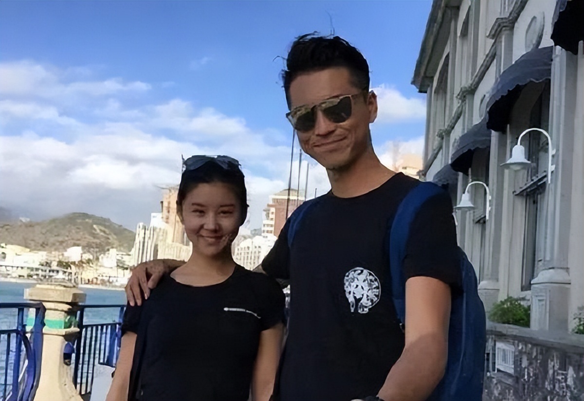 李小萌王雷国家几级演员,王雷李小萌升级爸妈