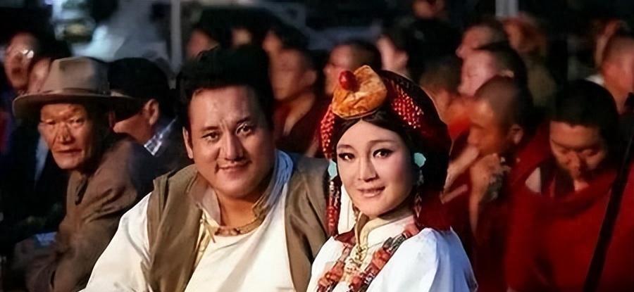 歌手降央卓玛现状,降央卓玛生了几个娃