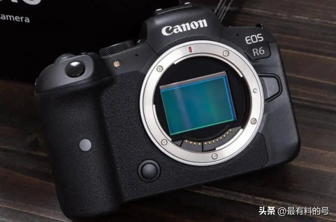 双11首促，索尼Alpha7IV和佳能R6卖爆了！谁更值得入手？
