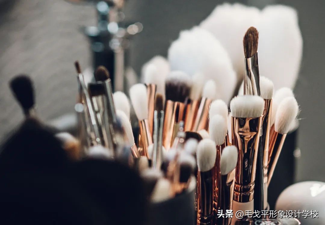 新手化妆必备化妆品化妆刷,新手化妆刷用法介绍8支