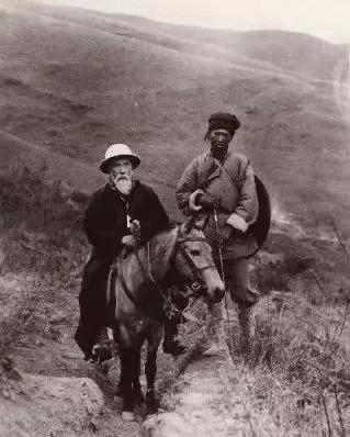 生活在大理的外地人,生活在拉萨的外地人