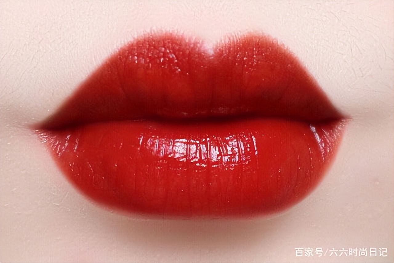 出名的烂番茄色口红唇釉推荐平价,口红烂番茄和胡萝卜哪个显白
