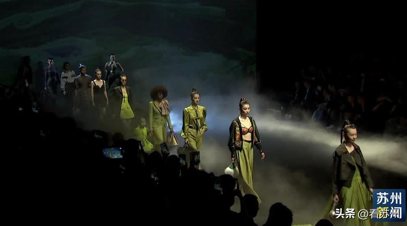 苏州丝绸“谋变”新思路开启“新丝路”