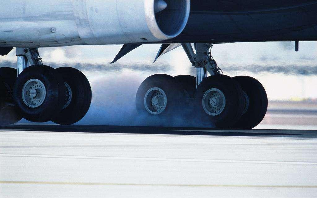 国产飞机c919目前交付的多少,c919大飞机到底是国产还是进口