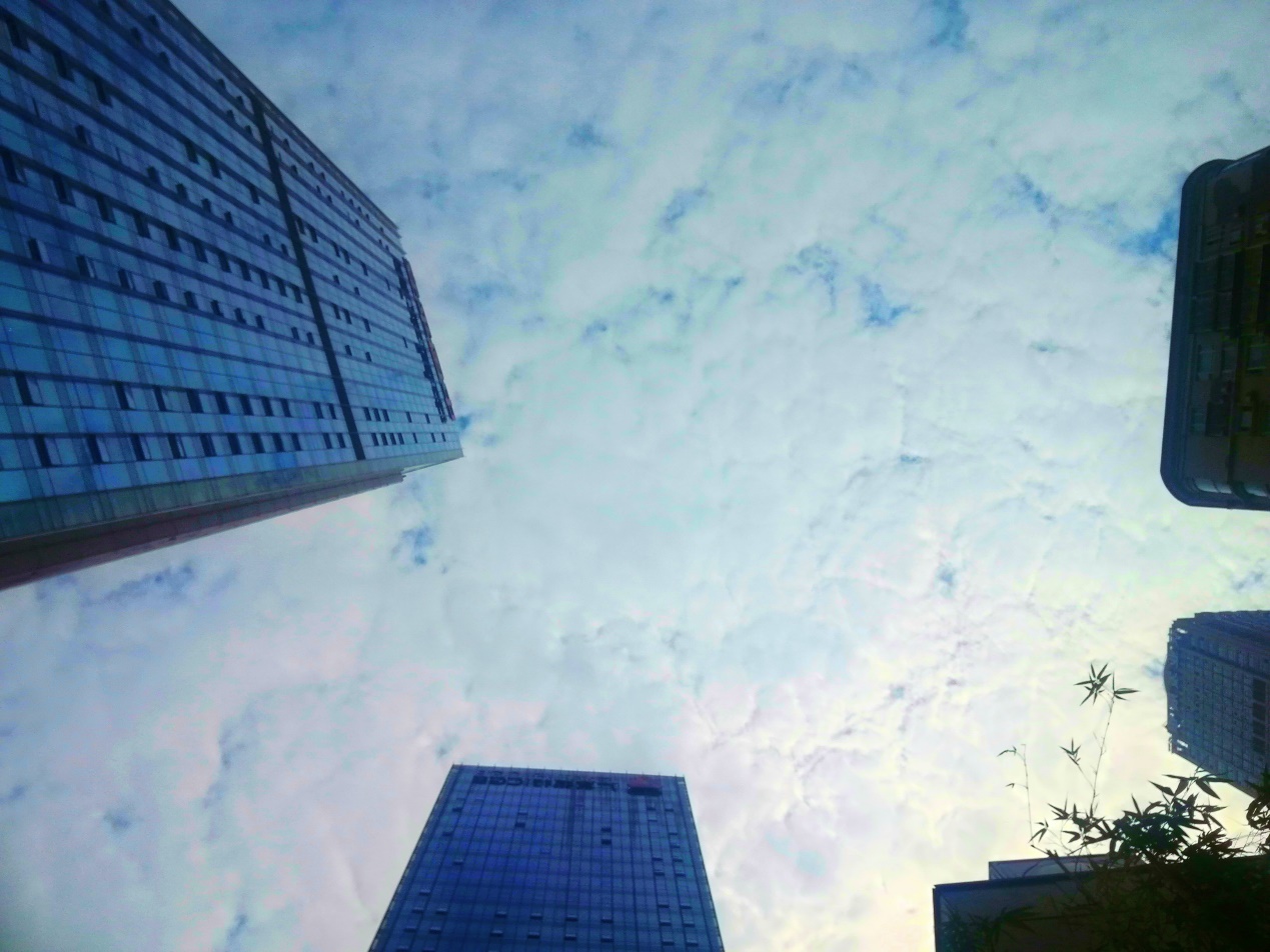 2022年千亿房也难熬：合景泰富被下调评级，展望“负面”业绩承压