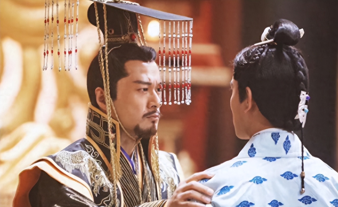 历史上哪三个人是双瞳眼,什么是古人说的双瞳