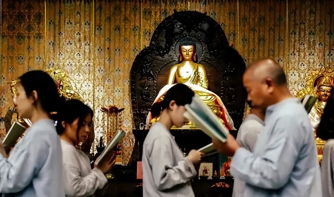 年轻人寺庙祈福有什么商机,年轻人流行寺庙修行