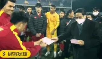 2022女足亚洲杯男足中国vs越南,越南男足0-3不敌印尼越南国内评价