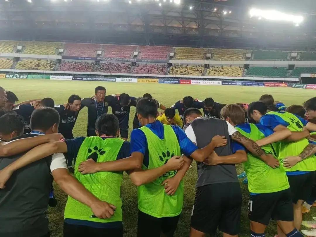 成都最大的足球场在哪里,西南最大草坪公园