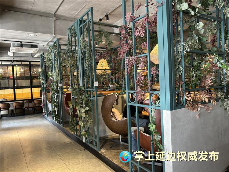 延吉网红墙延吉咖啡 (延吉网红墙带延吉两个字的咖啡)