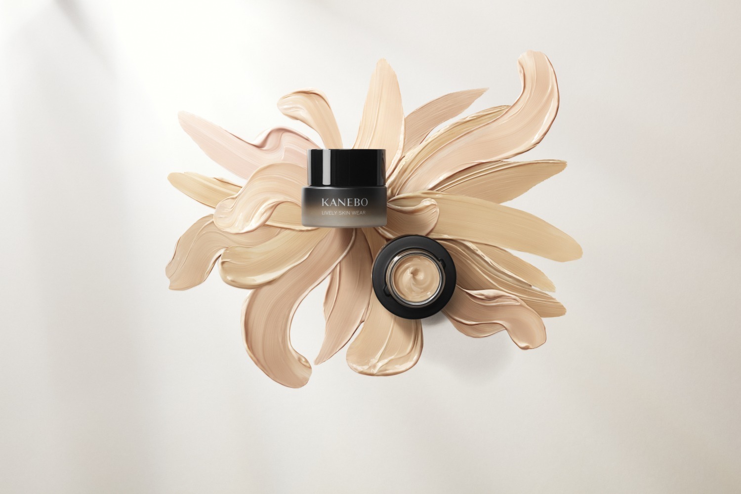 侍刻 SIDEKICK 复合护肤系列；花洛莉亚初吻棒... | 新品速递