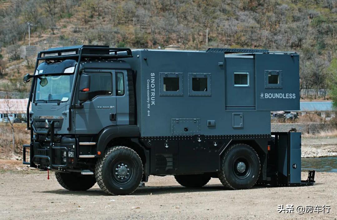 价格低的b级越野房车,顶级超重型越野房车蓝牌