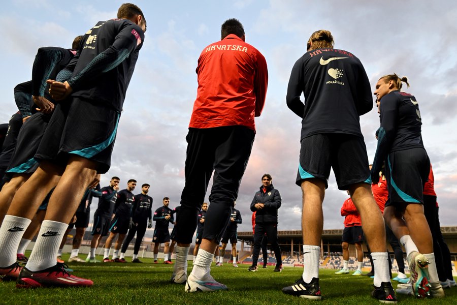 欧预赛克罗地亚对英格兰,欧预赛克罗地亚vs西班牙