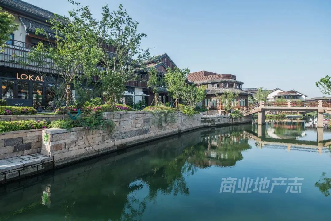 CRR百图斩|公园里的新天地:上海蟠龙天地