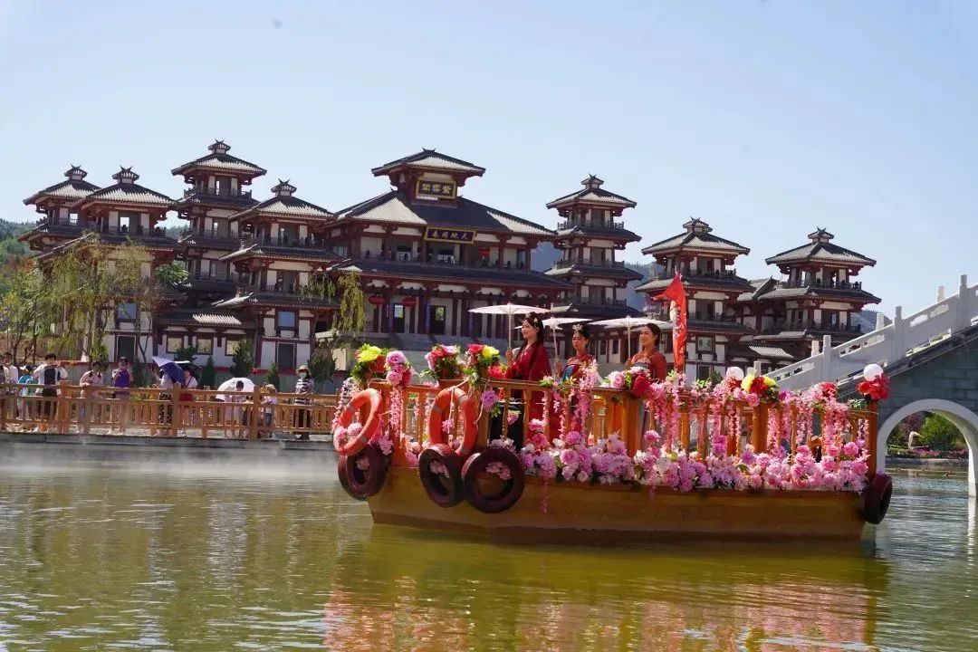 兰州后花园怎么去,陇西古莱坞一日游