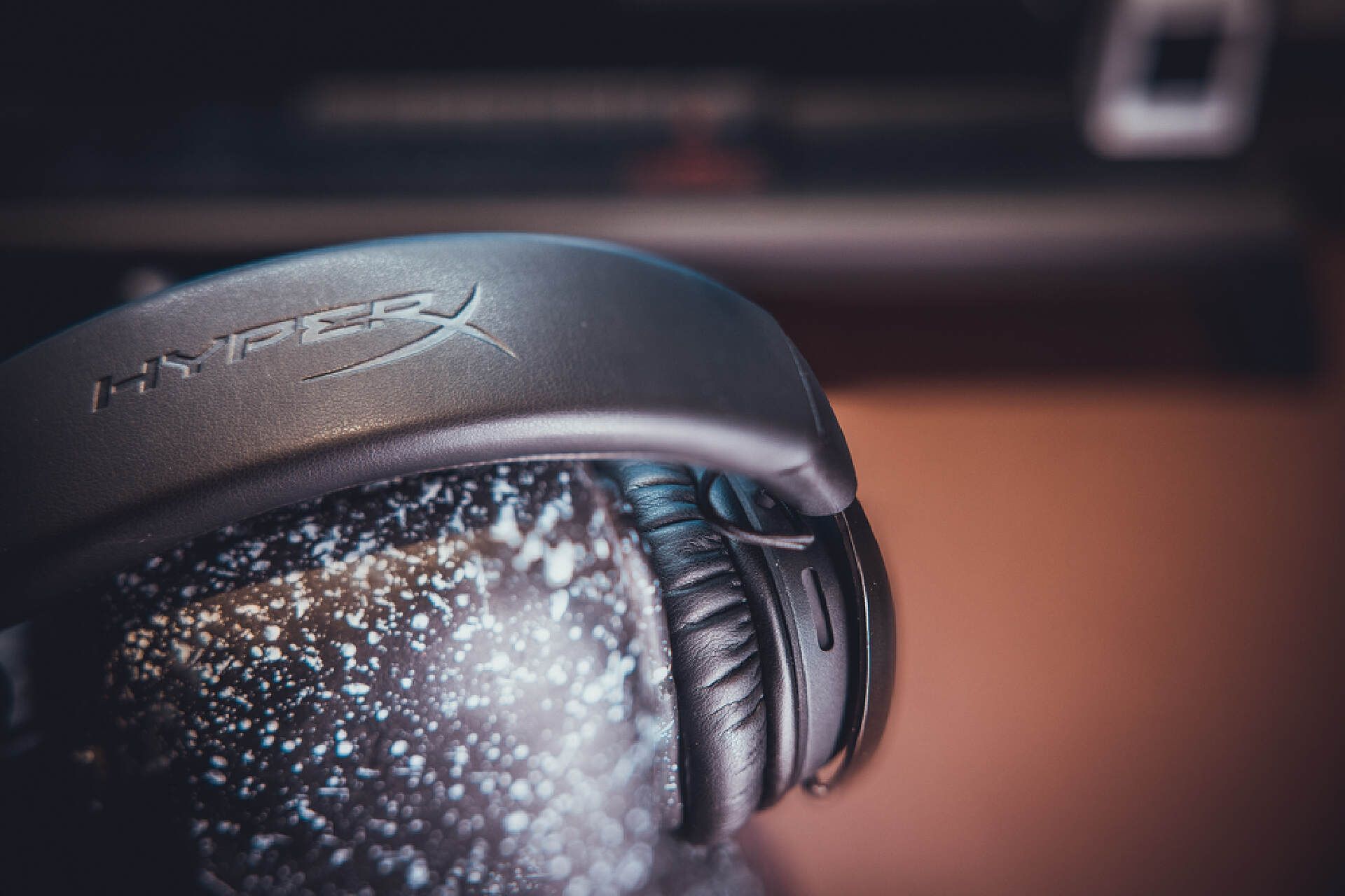 越级体验：HyperX飓风3游戏耳机