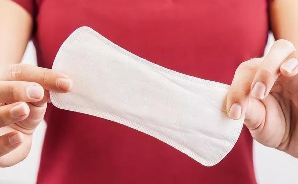 绝经后还需要卫生巾吗,绝经期还要卫生巾吗