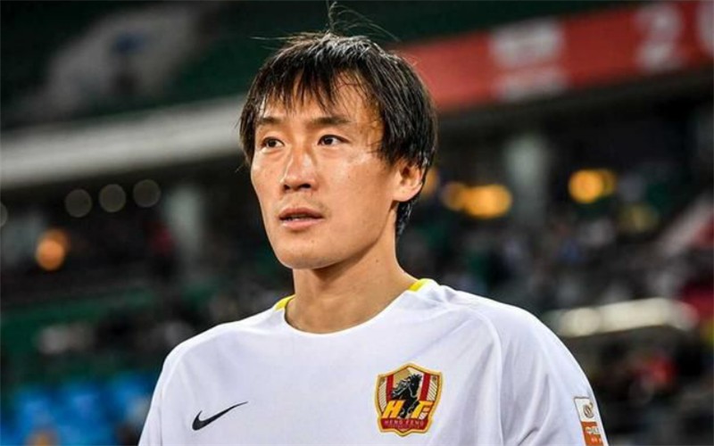 前国足后卫杜威近况如何,球员杜威近况