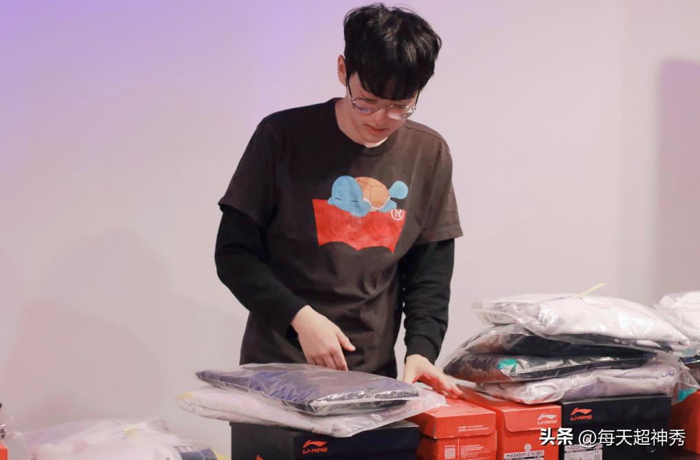 wbg教练easyhoon哪个队伍的,easyhoon执教wbg的比赛