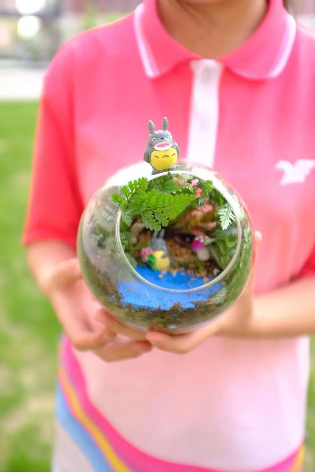 她是3个孩子的妈妈英语翻译,她是三个孩子的妈妈