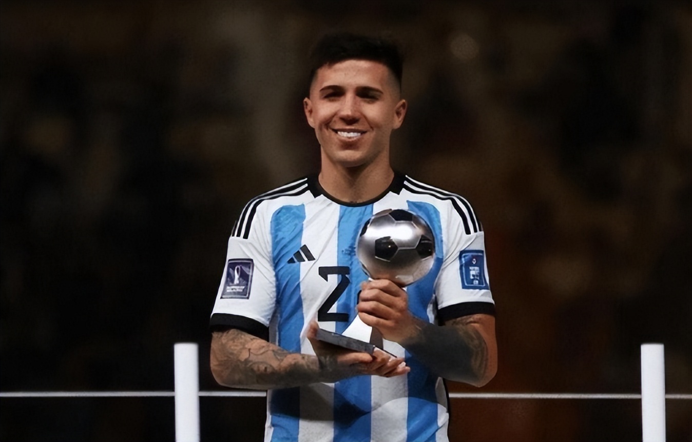 世界杯夺冠后阿根廷球员庆祝,世界杯阿根廷夺冠后全过程