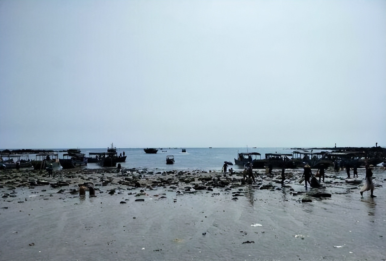 15岁女孩会因为什么烦恼,15岁的女生好烦怎么办