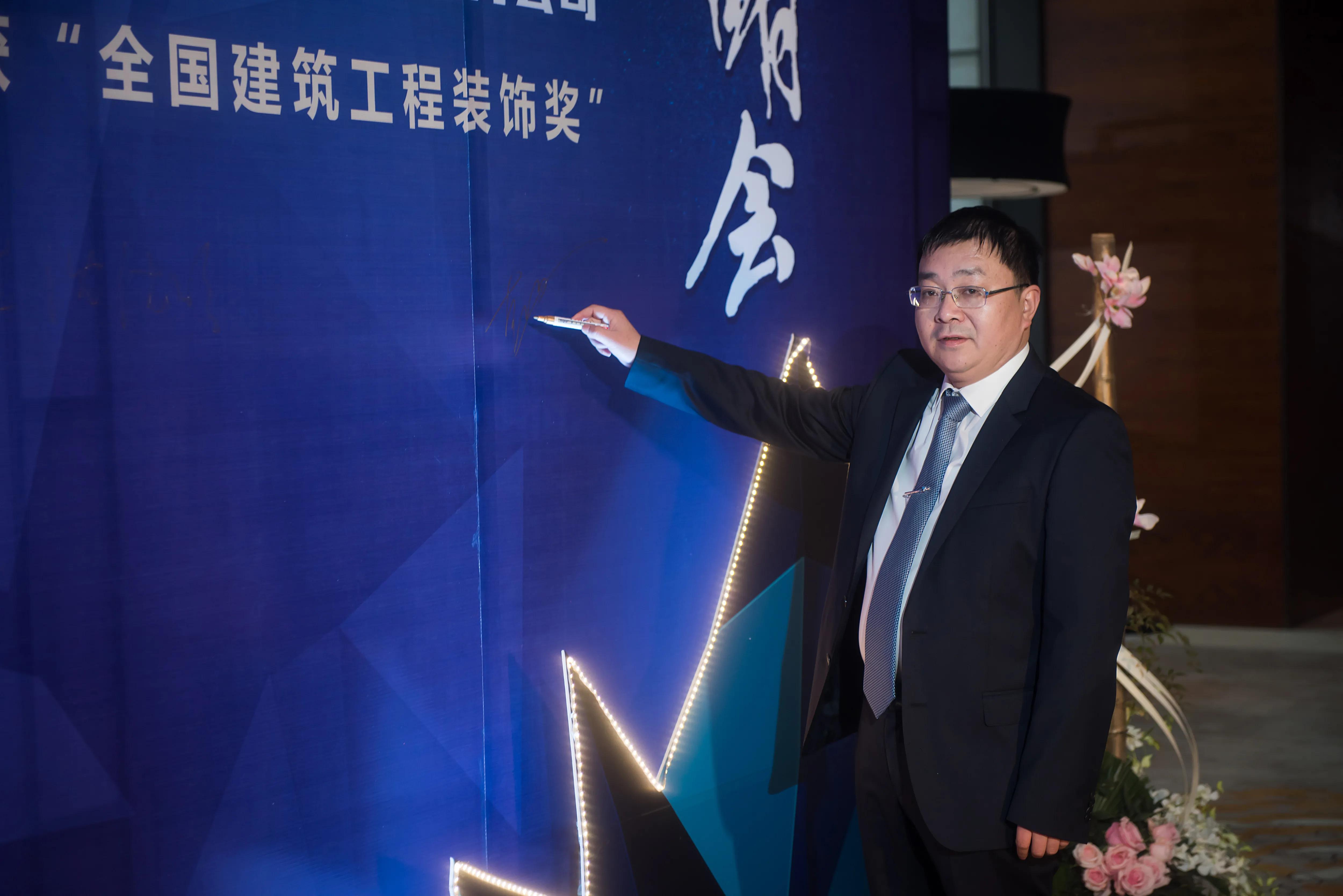 南通通州区韩永建：爱小家也爱大家