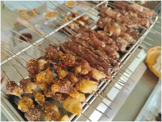 你是否知道淄博烧烤有多火爆,淄博烧烤火遍全国的地理原因