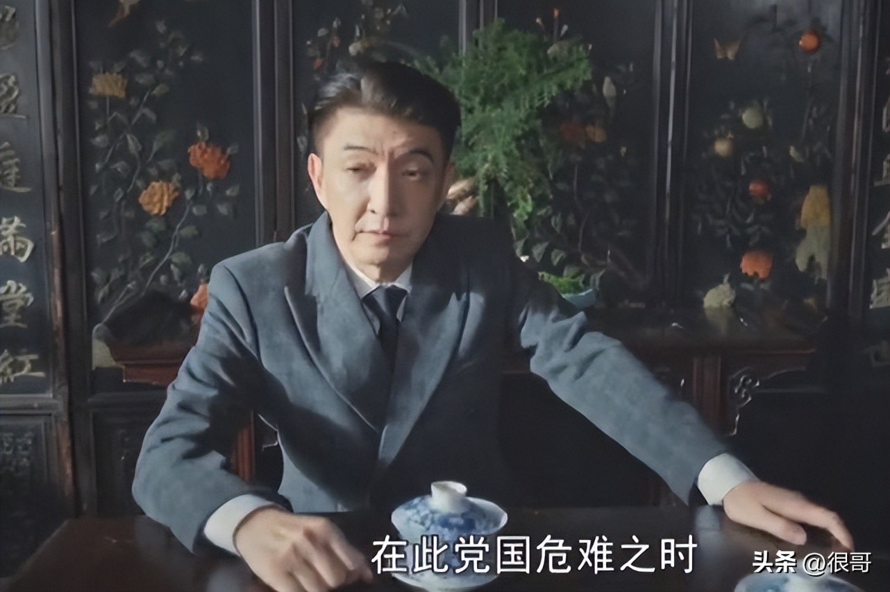 胡同赵露思侯明昊合照,胡同赵露思侯明昊路透