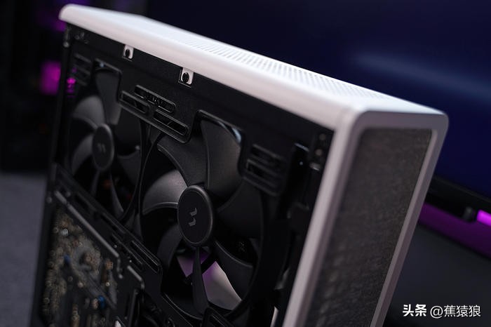 12600K+ROGB660I+RTX3060TI，分形工艺Ridge机箱装机展示