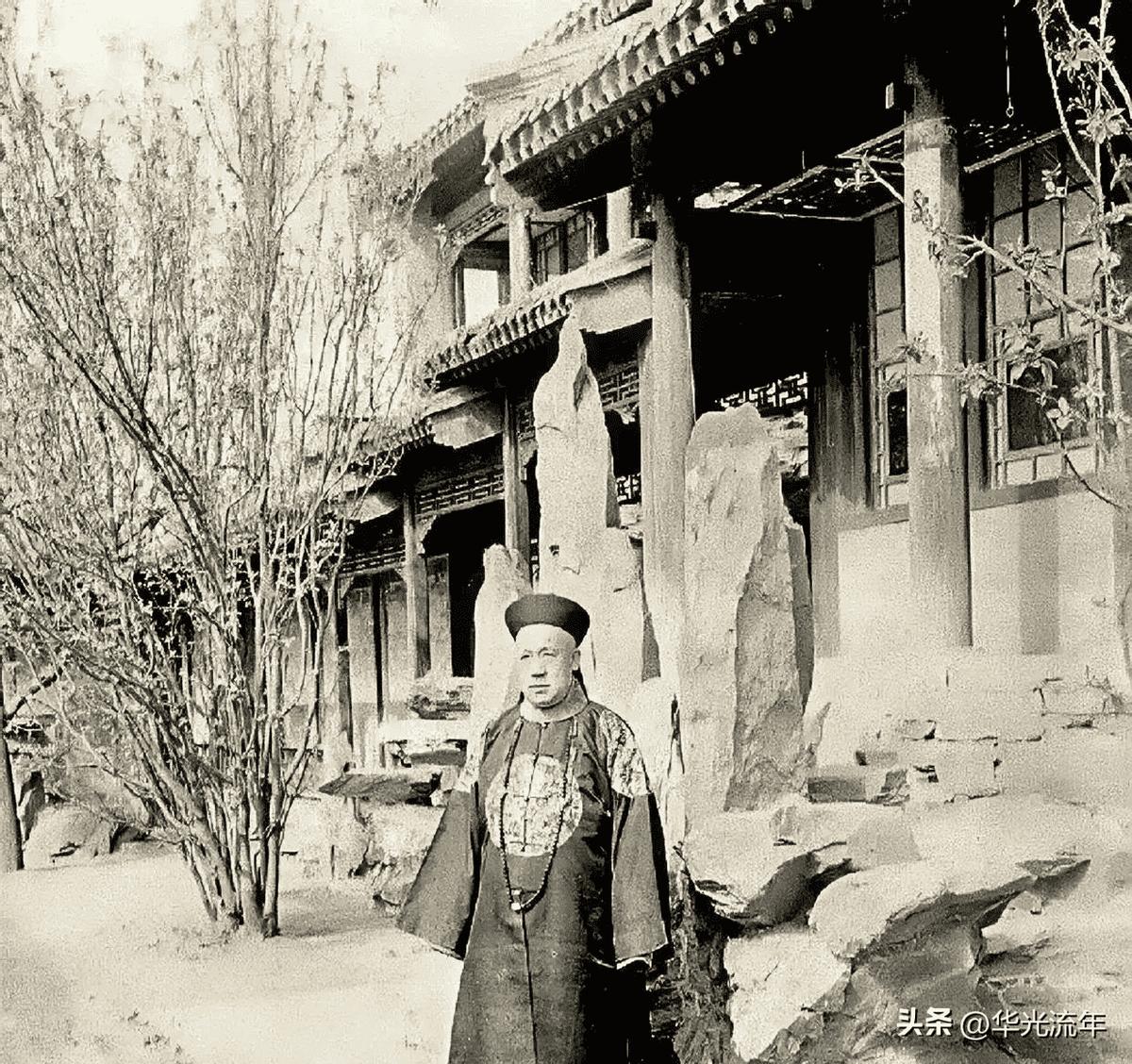 日军日记：*安妇慰**不服从管教，我很愤怒，用*刀刺**插入她的*体下**