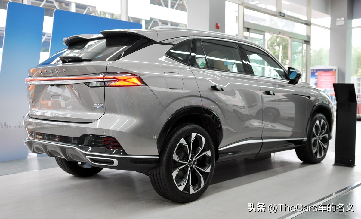 全新第三代荣威rx5动力和内饰,荣威最新款27寸车屏幕怎么用