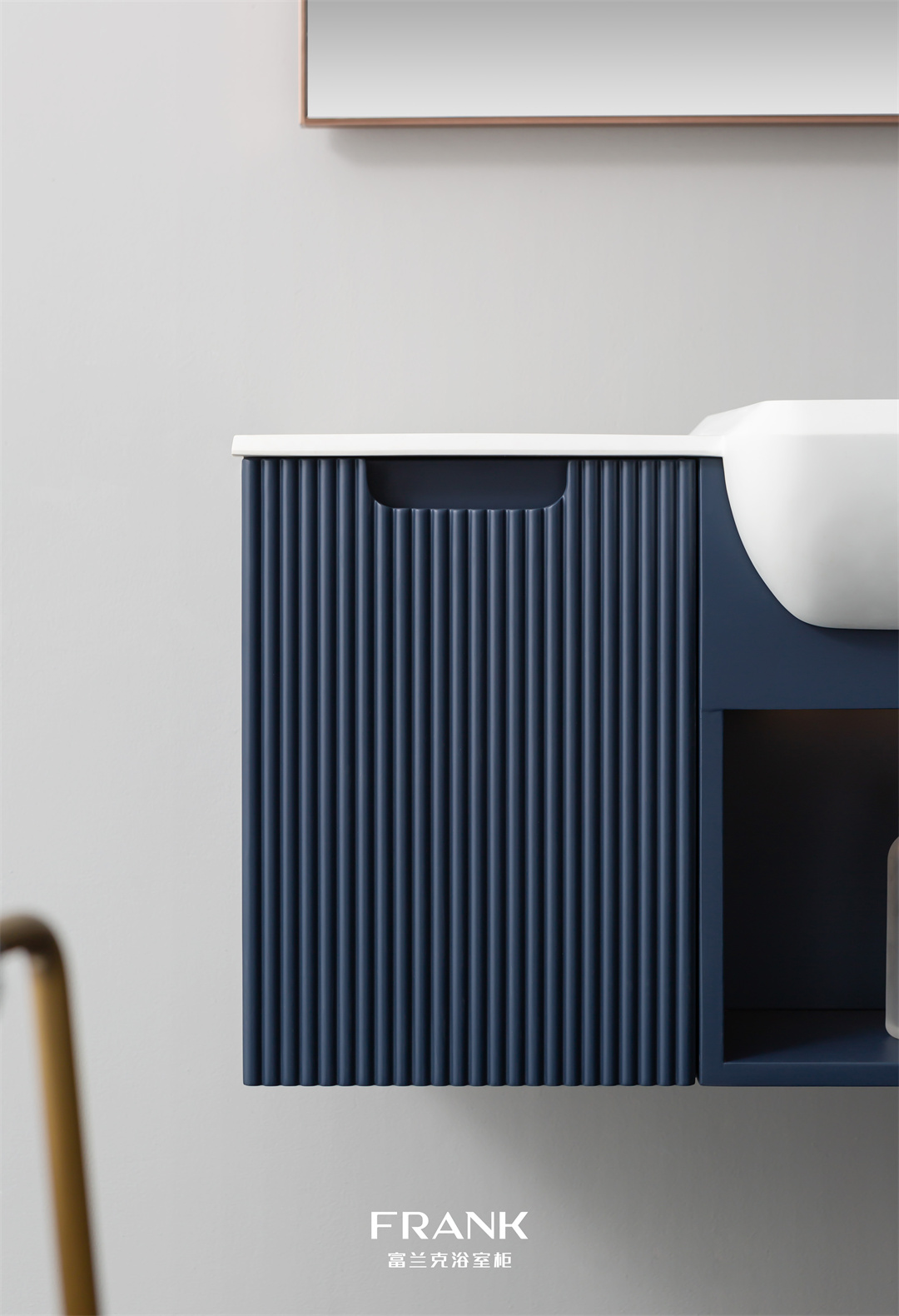 富兰克高端原木浴室柜,富兰克浴室柜与梵度浴室柜哪个好