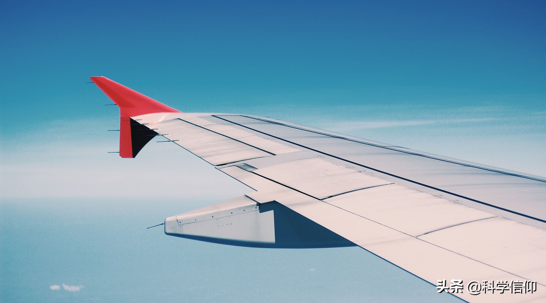 飞机为何能飞上天,飞机的最高飞行速度有多快