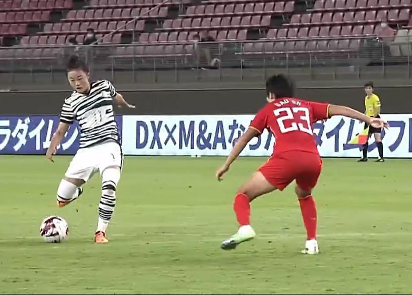 中国女足战平u15男足,女足战平韩国韩媒反应