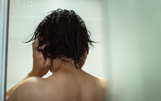 染发后第一次洗头需要注意什么,染发前洗头注意事项